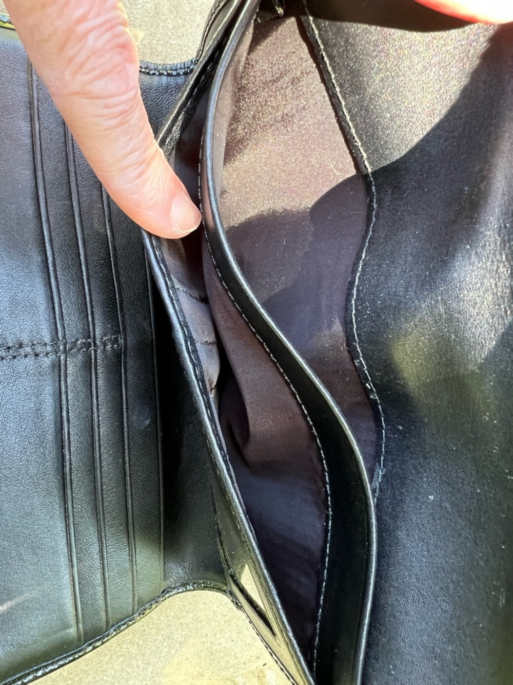 Vintage Y2K Hampton Monogram Trifold Coach Black and Gray Signature wallet - Picture 6 of 10